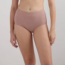 Load image into Gallery viewer, Wacoal Cool Comfort High-waist Full Coverage Everyday wear Midi Panty-Beige PI05H01
