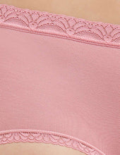 Load image into Gallery viewer, Wacoal Feel Free Low Waist  Full Coverage  Everyday Wear Hipster Panty - Pink PPA112

