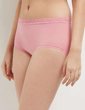 Load image into Gallery viewer, Wacoal Feel Free Low Waist  Full Coverage  Everyday Wear Hipster Panty - Pink PPA112
