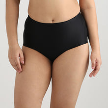 Load image into Gallery viewer, Wacoal Girdle Collection Full Coverage Firm Control Seamless Shaping Brief - Black SG2109
