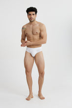 Load image into Gallery viewer, B'there Seamless Modern Modal Brief
