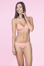 Load image into Gallery viewer, Amante Smooth Charm Padded Non-Wired T-Shirt Bra - Impatiens Pink 10606
