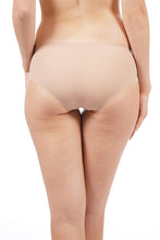 Load image into Gallery viewer, Amante Vanish Seamless Hipster Panty - Sandalwood 11412
